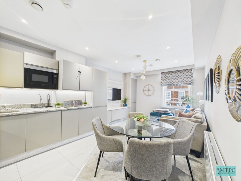 Flat , Bootham House, Bootham, York